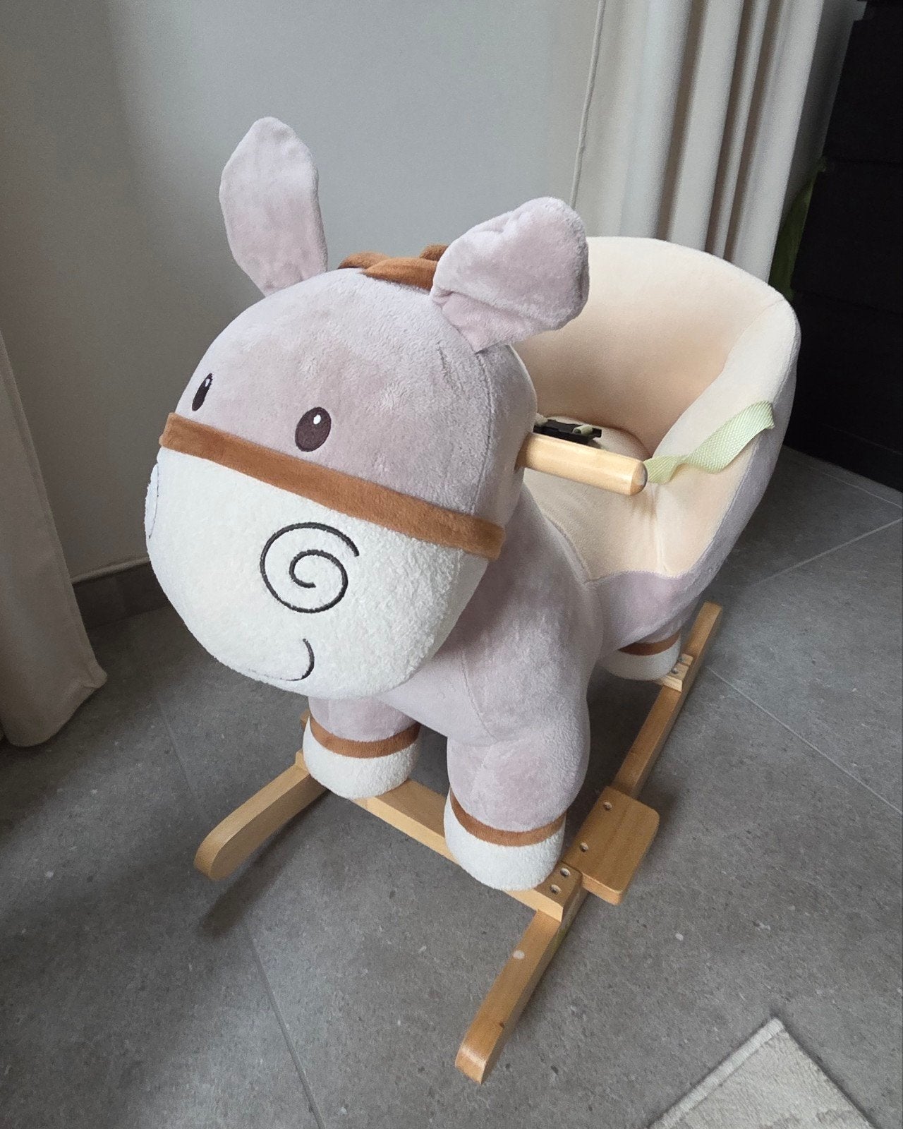 Hobbelezel te koop, Kinderen en Baby's, Ophalen, Zo goed als nieuw