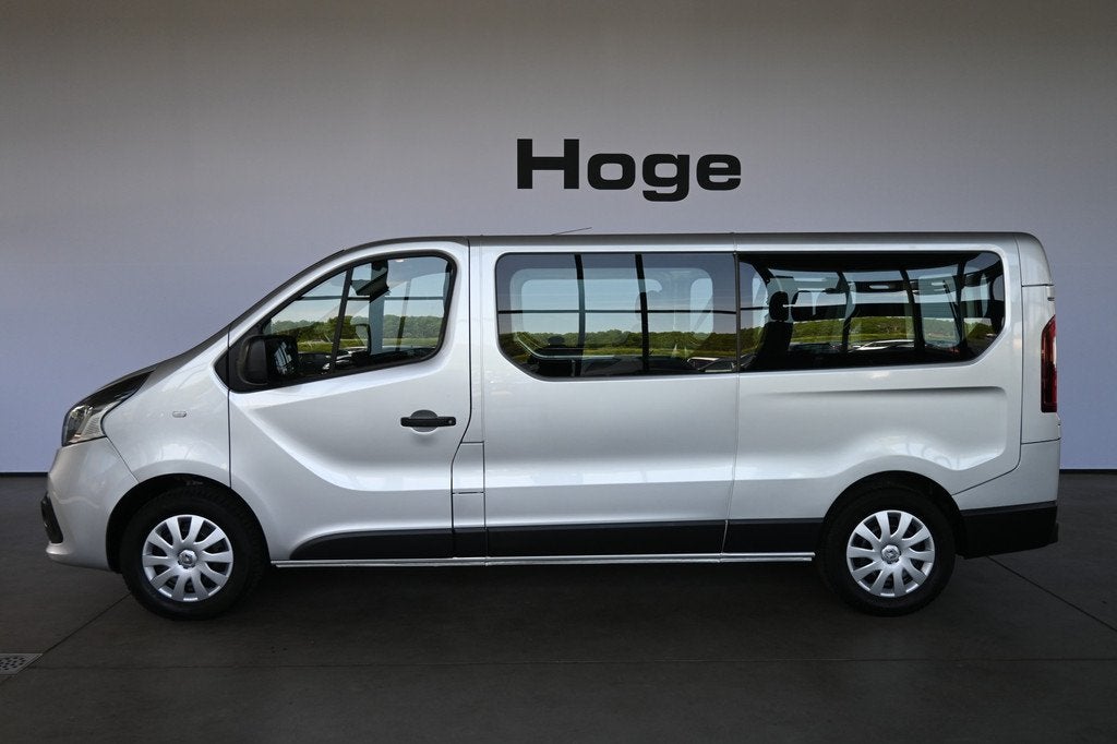 Renault Trafic Passenger 1.6 dCi Grand Expression Energy 9 P, Voorwielaandrijving, Stof, Gebruikt, 9 stoelen