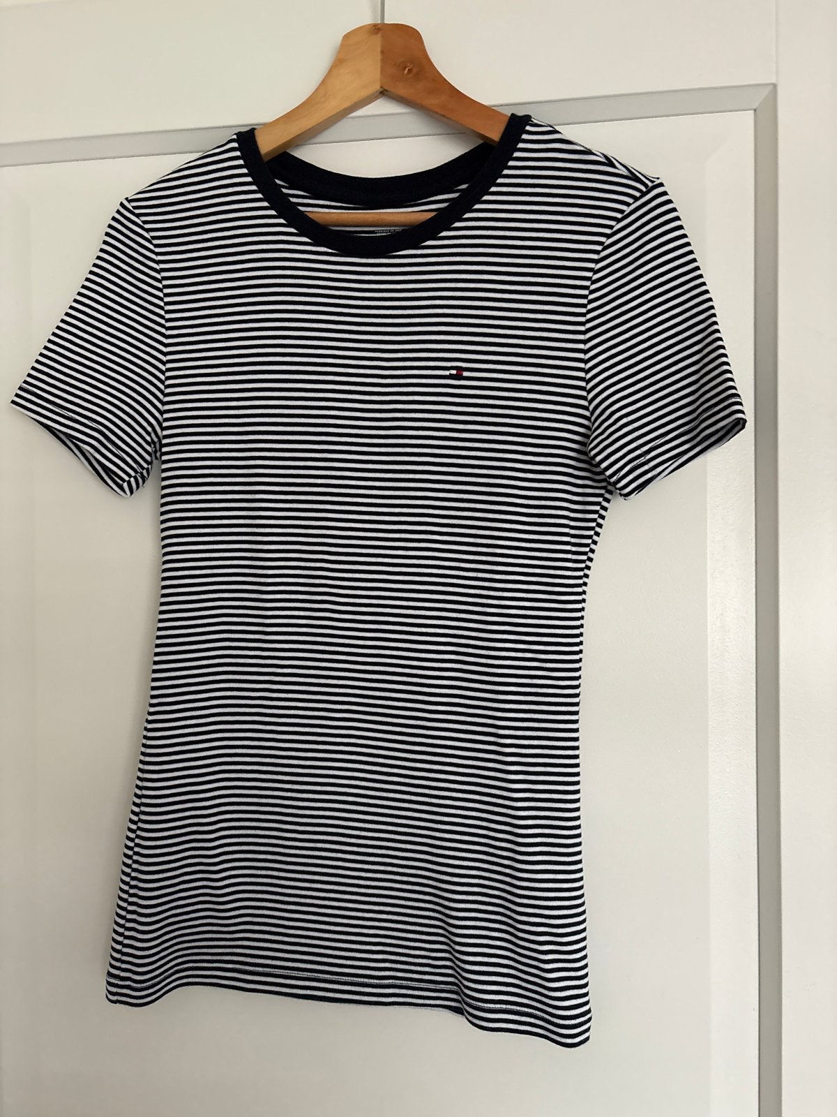 Tommy Hilfiger gestreept T-shirt - Maat S, Blauw, Ophalen of Verzenden, Zo goed als nieuw, Korte mouw