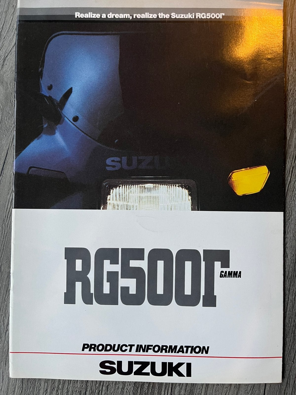 Originele folder Suzuki RG 500 Gamma 1985, Ophalen of Verzenden, Suzuki