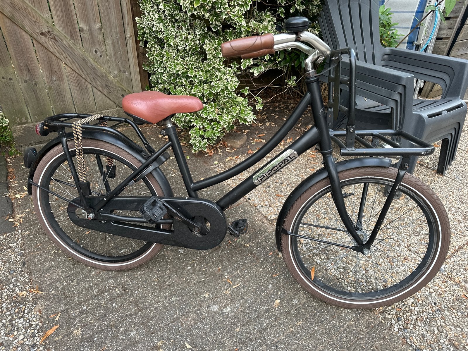 Popal Daily Dutch Basic 22 inch meisjesfiets - Zwart, Fietsen en Brommers, Ophalen, Gebruikt, Terugtraprem, 22 inch