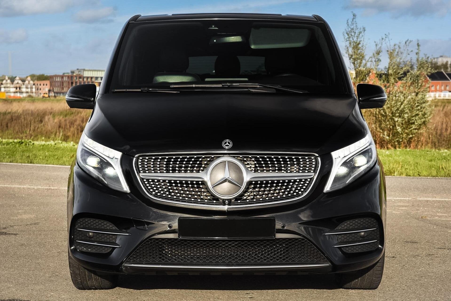 Mercedes V300d Lang Avantgarde | Leder | 360° | LED, Auto's, Automaat, 4 cilinders, Zwart, Bedrijf