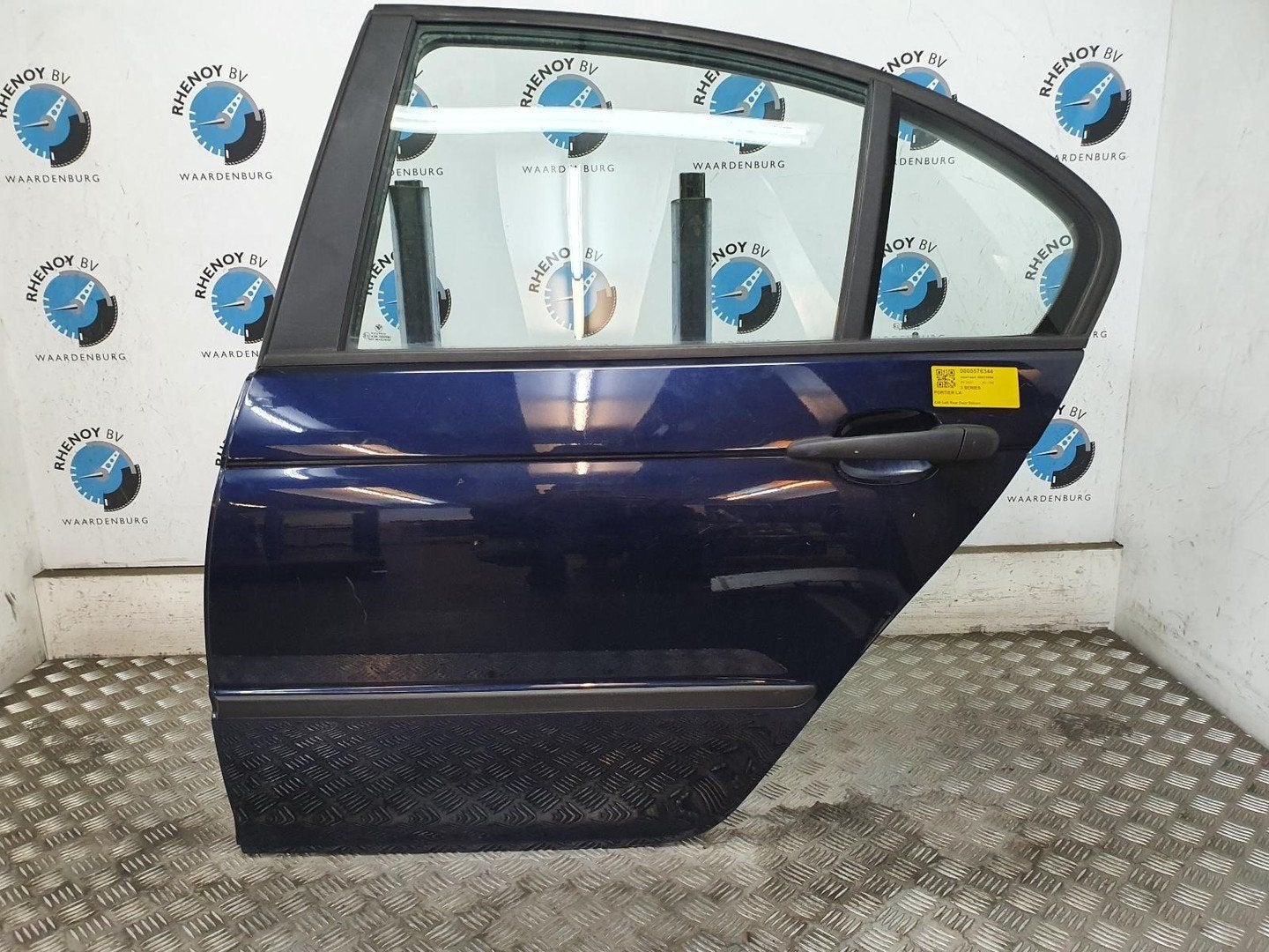 BMW 3 SERIES 316i Executive E46 PORTIER LA  2001, Gebruikt, -, Deur, -