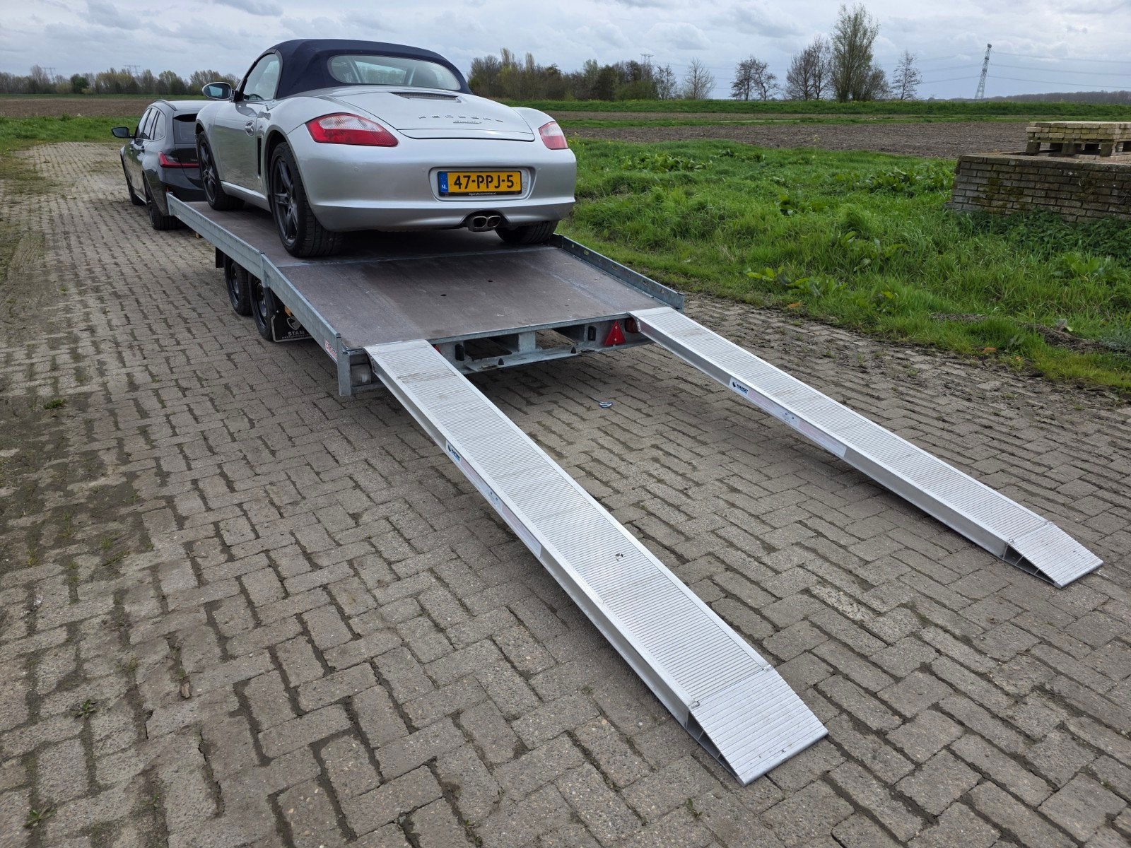 Autoambulance / Machinetransporter  met aluminium rijplaten, Ophalen, Gebruikt