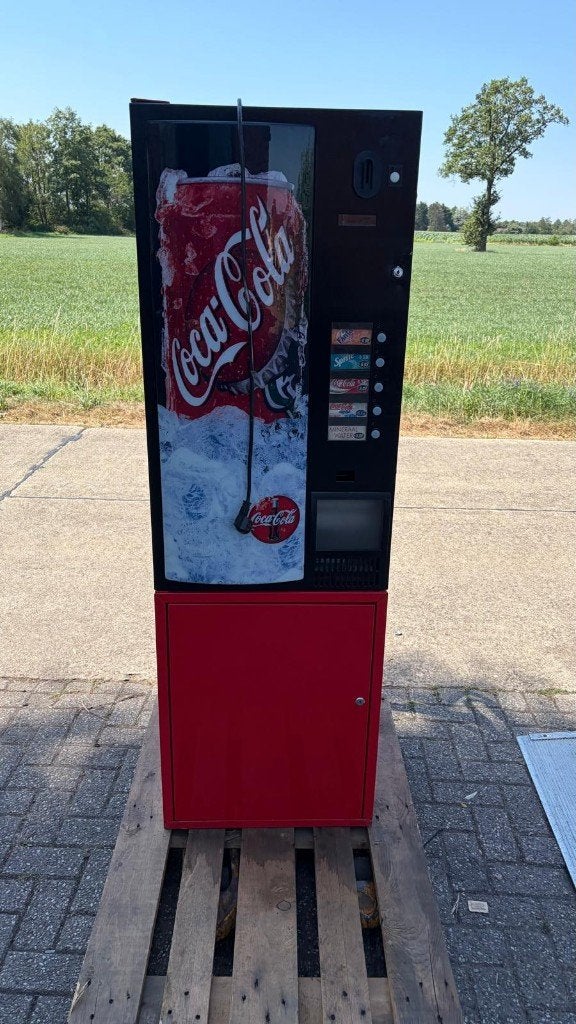 Coca-Cola frisdrankautomaat SandenVendo 75X-5, Witgoed en Apparatuur, Koelkasten en IJskasten, Ophalen, 200 liter of meer, 160 cm of meer