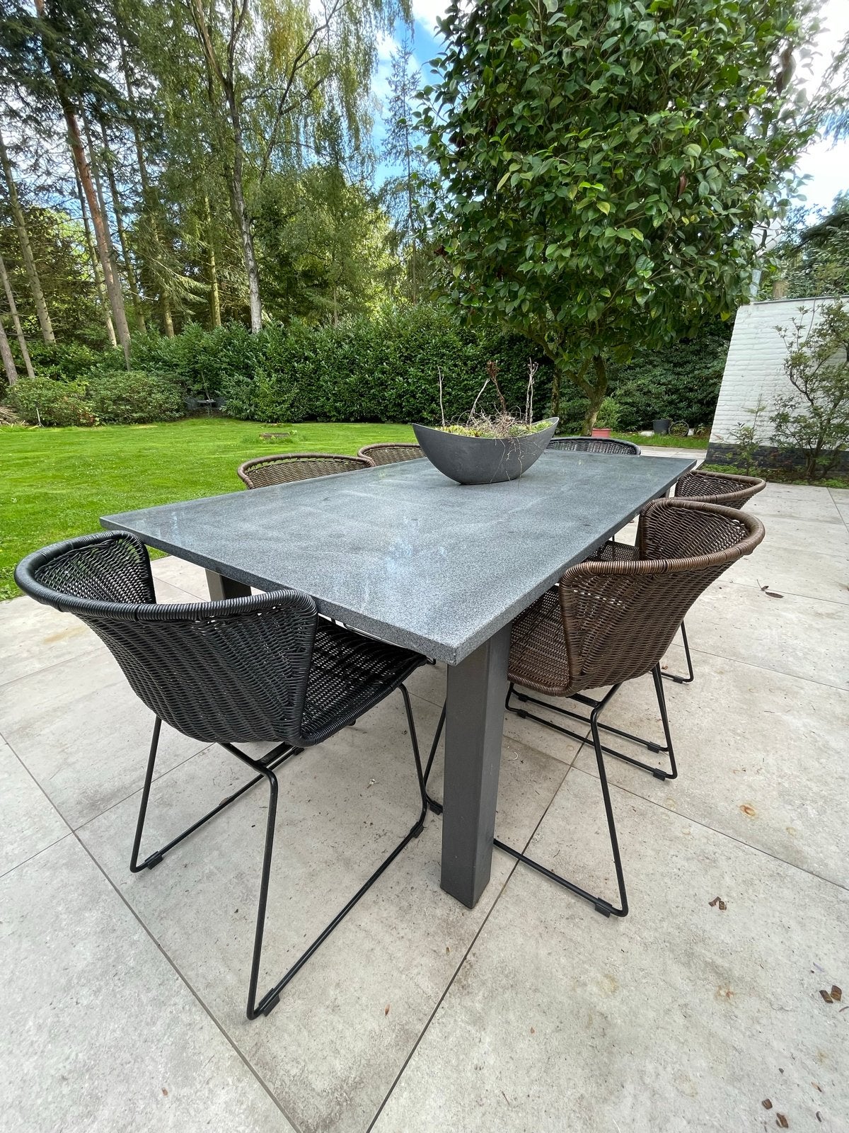 Moderne tuinset met 6 stoelen en stenen tafelblad, Ophalen, Gebruikt, Eettafel, 6 zitplaatsen