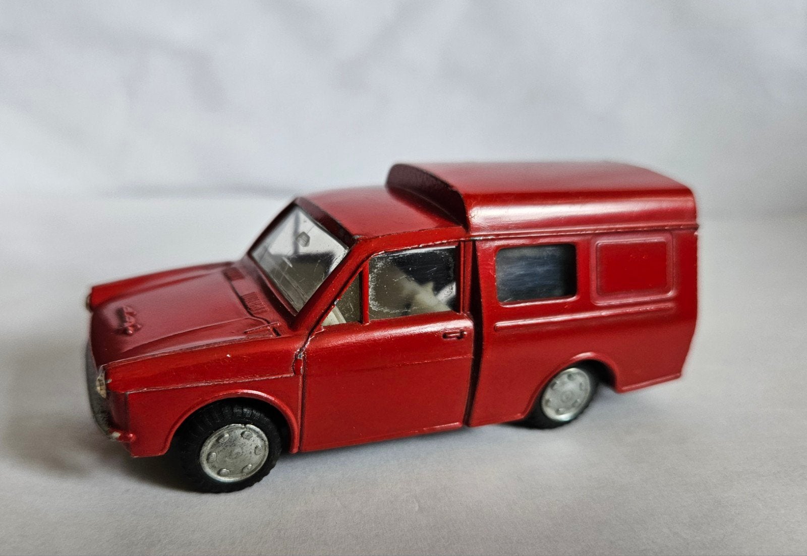 Lion Car DAF B Variomatic Bestelwagen Rood - Made in Holland, Ophalen of Verzenden
