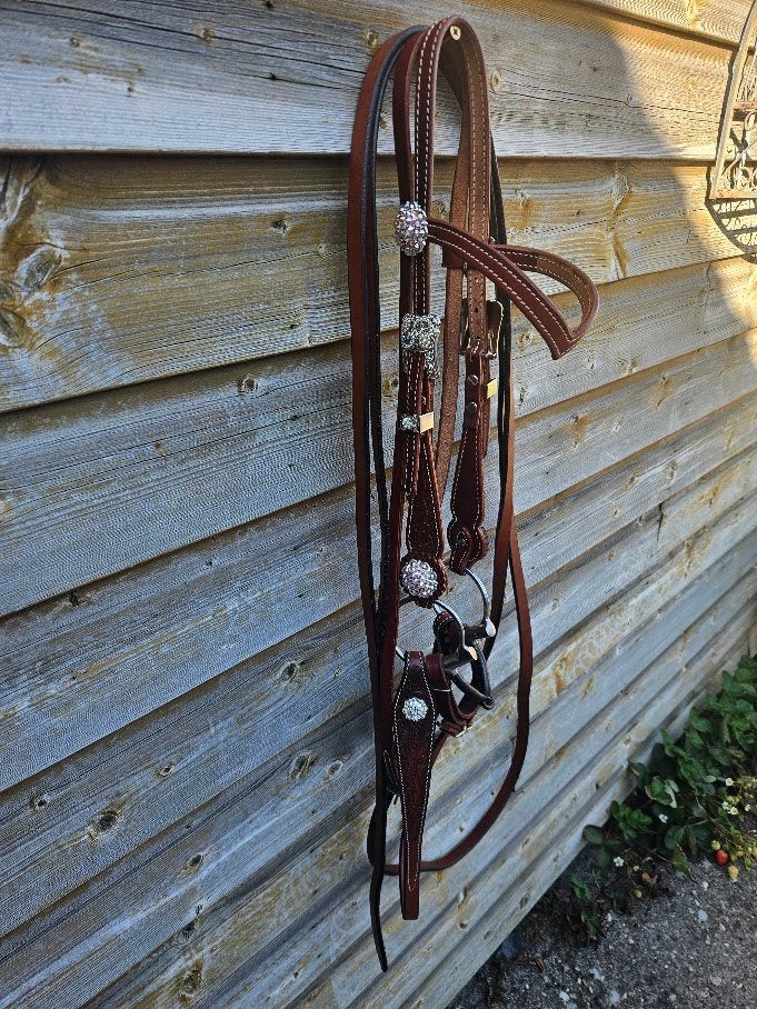 Western showhoofdstel medium oil, Ophalen of Verzenden, Zo goed als nieuw, Cob, Inclusief teugels