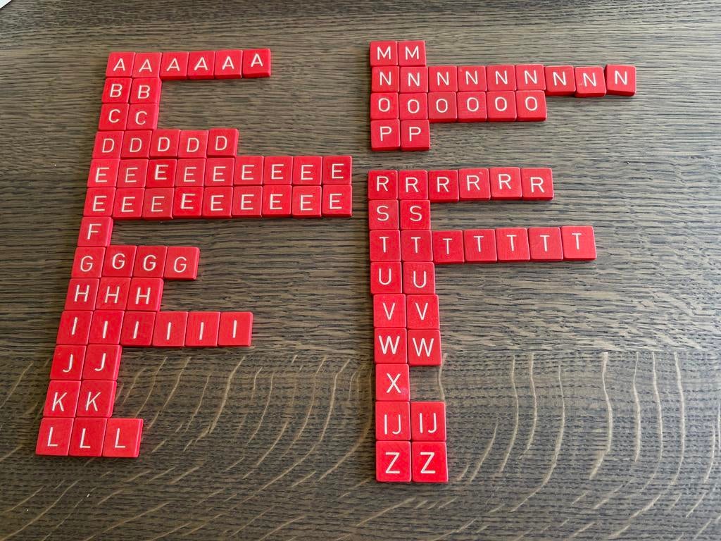 Rode houten scrabble letters, Ophalen of Verzenden, Gebruikt