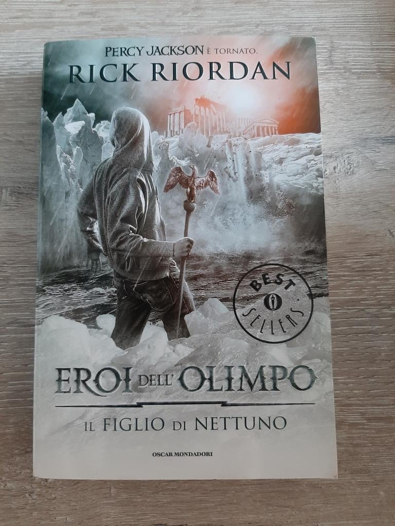Eroi dell'Olimpo: Il Figlio di Nettuno - Rick Riordan, Ophalen of Verzenden, Gelezen, Rick Riordan, Europa overig