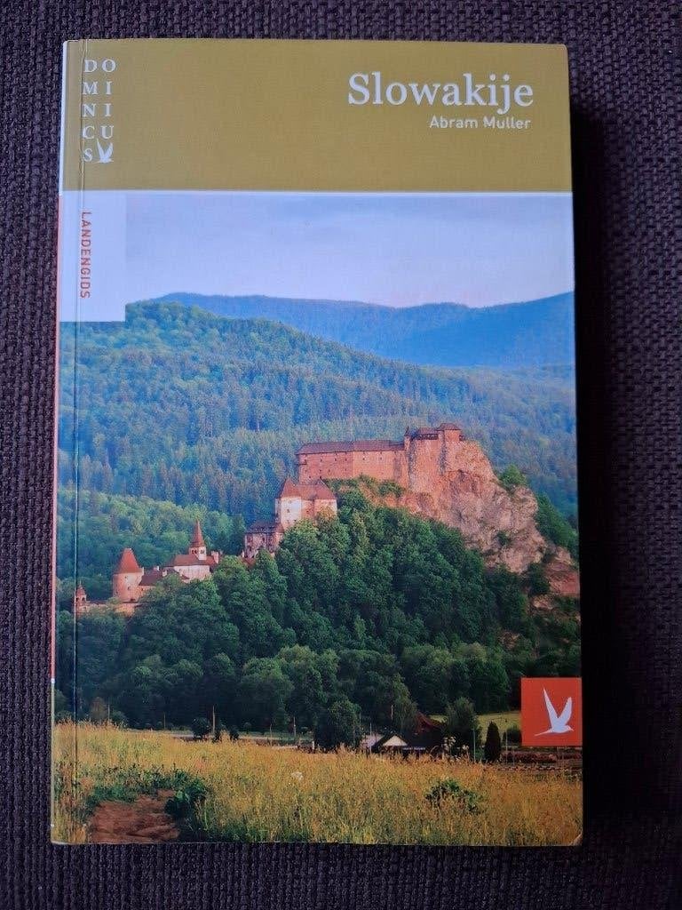 Dominicus reisgids - Slowakije, Boeken, Europa, Ophalen of Verzenden, Reisgids of -boek, Gelezen