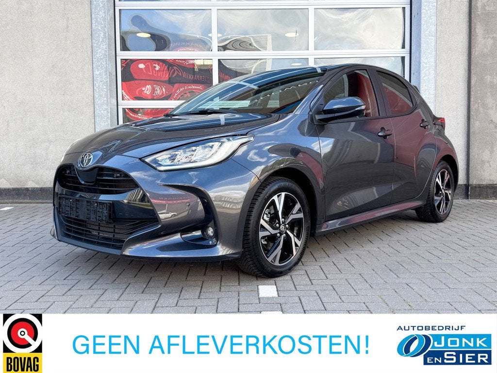 Toyota Yaris 1.5 Hybrid 115 Dynamic|Comfort Pack|Apple CarPl, 12 maanden, Stof, Gebruikt, Zwart