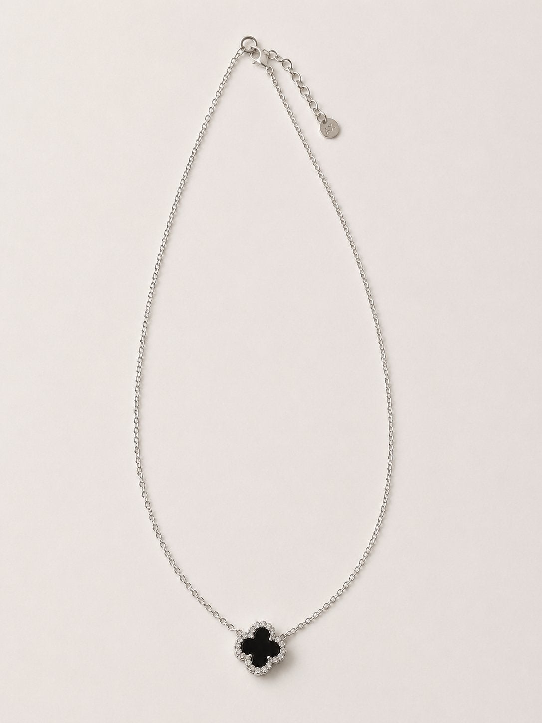 Van Cleef & Arpels Alhambra ketting - Zilver met Zwart, Ophalen of Verzenden, Zo goed als nieuw, Zilver, Met hanger