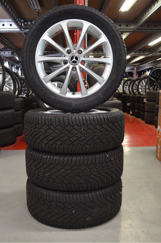 17" Mercedes C Klasse Velgen + Breedset Winterbanden + TPMS, Niet ingevuld, Gebruikt, Banden en Velgen, Niet ingevuld