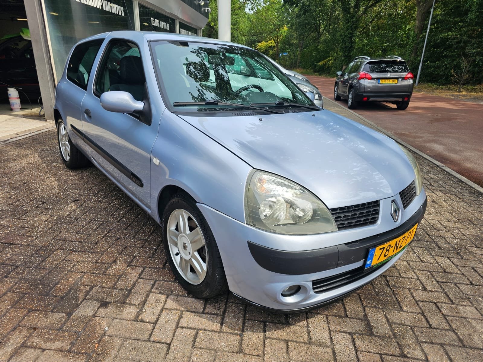 Renault Clio 1.4-16V Dynamique Comfort | AUTOMAAT | 3/6 OF 1, Auto's, 1005 kg, Stof, Gebruikt, 4 cilinders