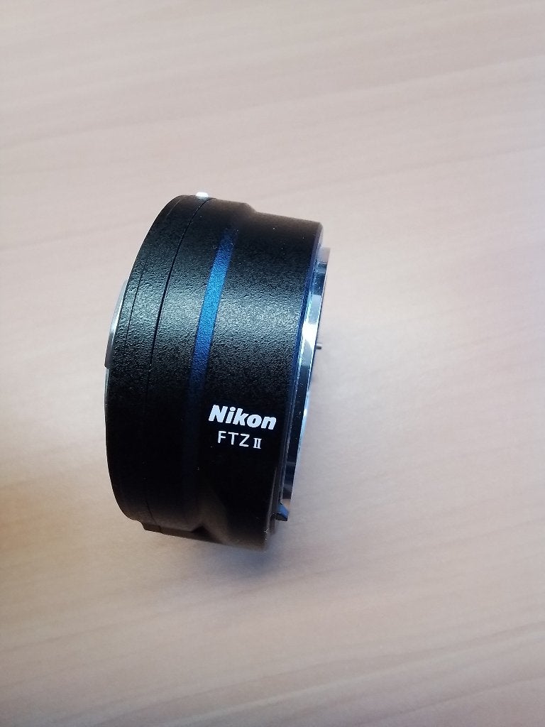 Nikon FTZ adapter incl lensdop, Ophalen of Verzenden, Zo goed als nieuw, Toebehoren