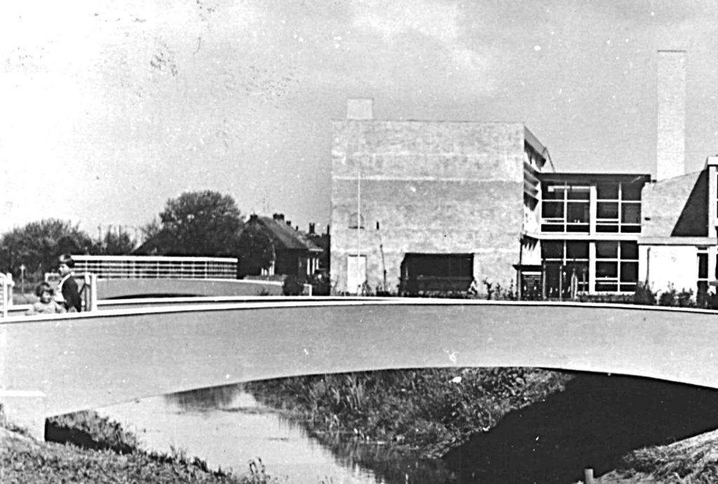 804446	Meppel	1963 Kleuterschool De Duiventil Wederopbouw, Ophalen of Verzenden, 1960 tot 1980, Gelopen, Drenthe
