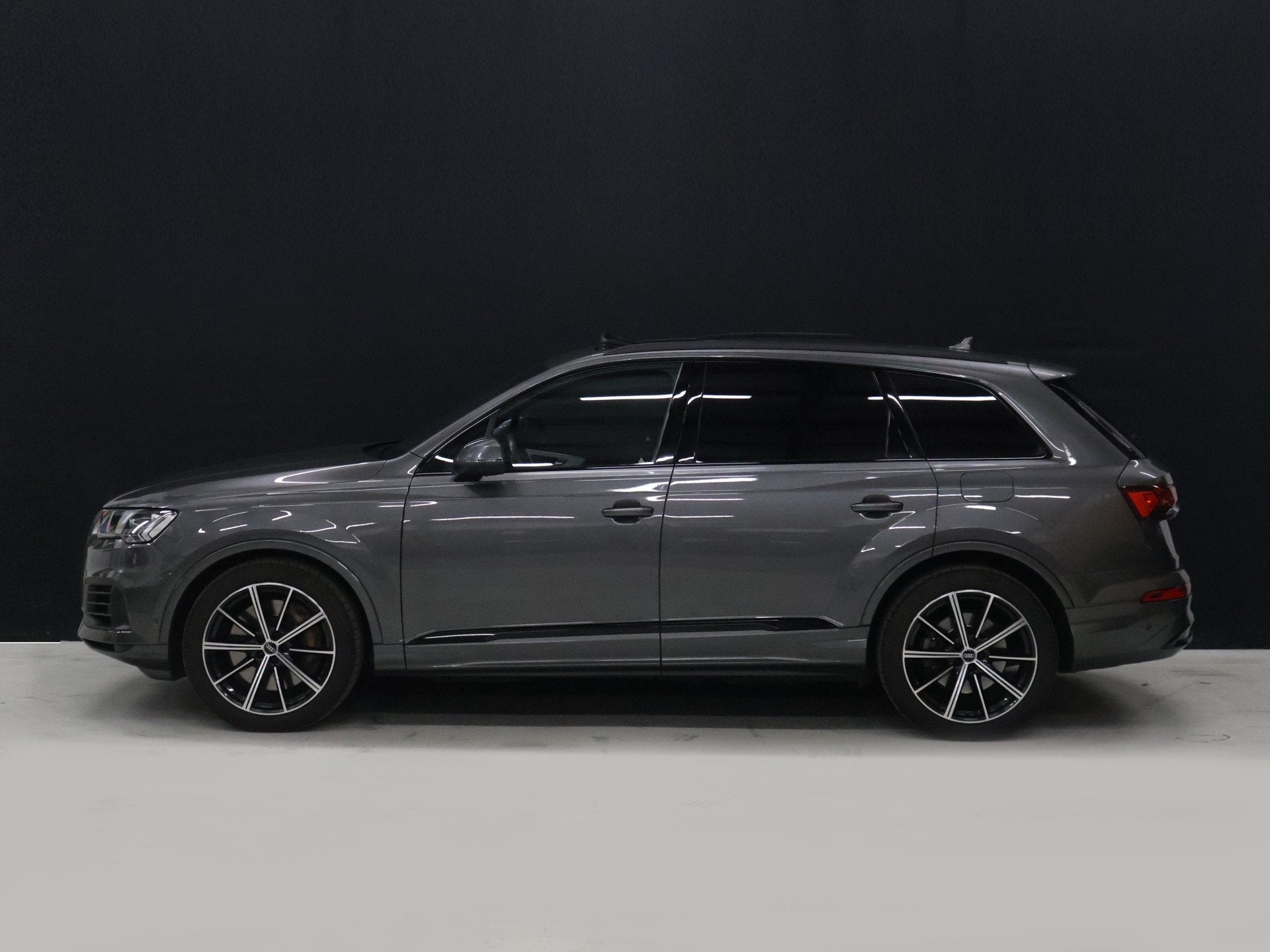 Audi Q7 60 TFSI e quattro Competition [SCHUIFKANTELDAK, RS Z, Auto's, Audi, Automaat, Gebruikt, 2995 cc, 340 pk