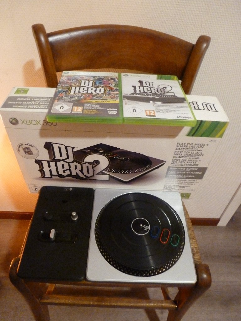 XBOX 360 - DJ Hero Controller + doos + DJ Hero 1, DJ Hero 2, Online, Muziek, 2 spelers, Ophalen of Verzenden
