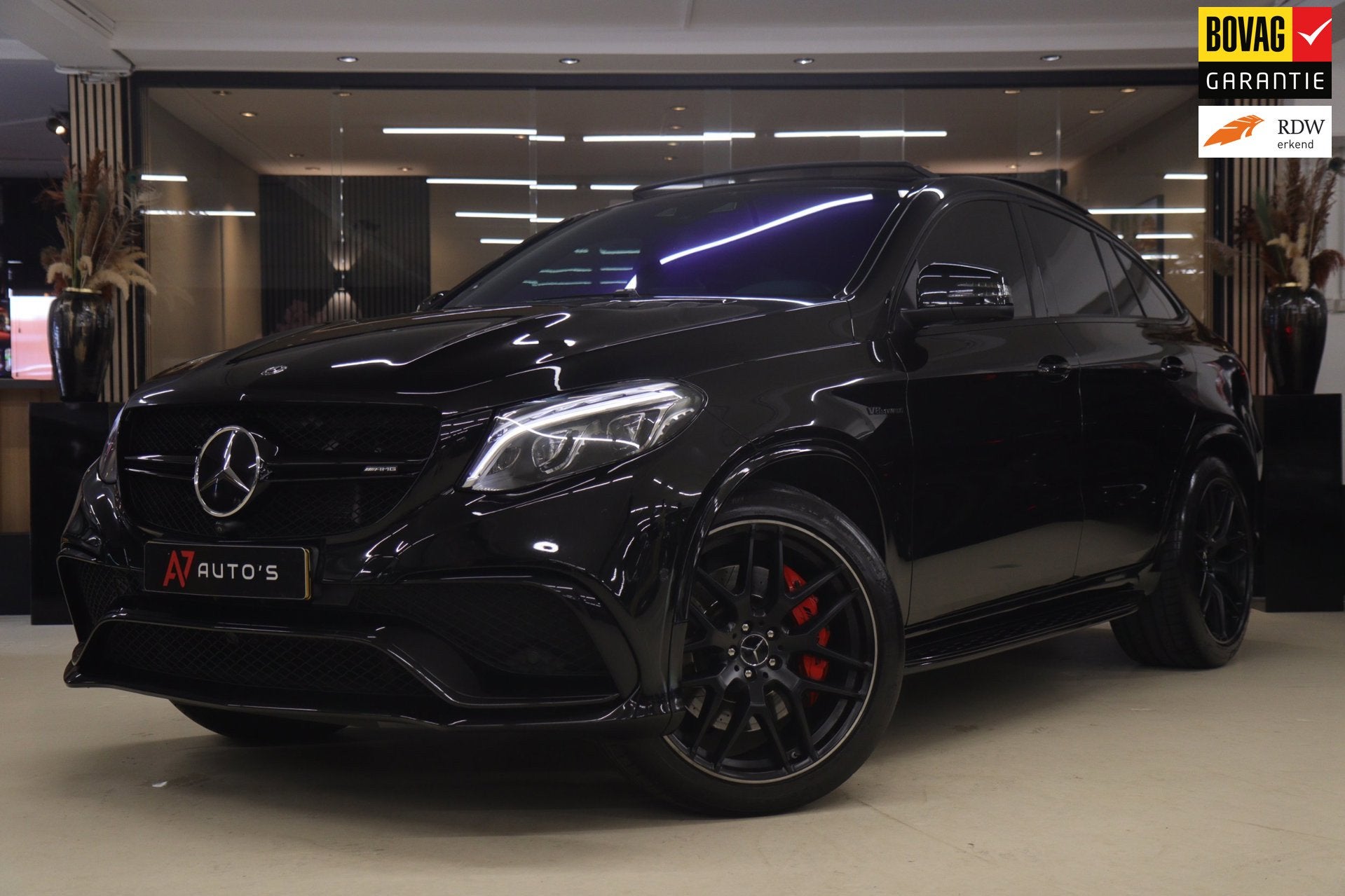 Mercedes-Benz GLE-klasse Coupé AMG 63 4MATIC Premium Plus P, 5461 cc, Gebruikt, Alcantara, Zwart