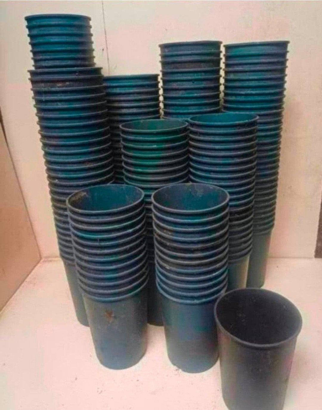 hoge kweekpotten plantenpotten bloempotten 2 liter, Kunststof, Gebruikt, Rond, Ophalen of Verzenden