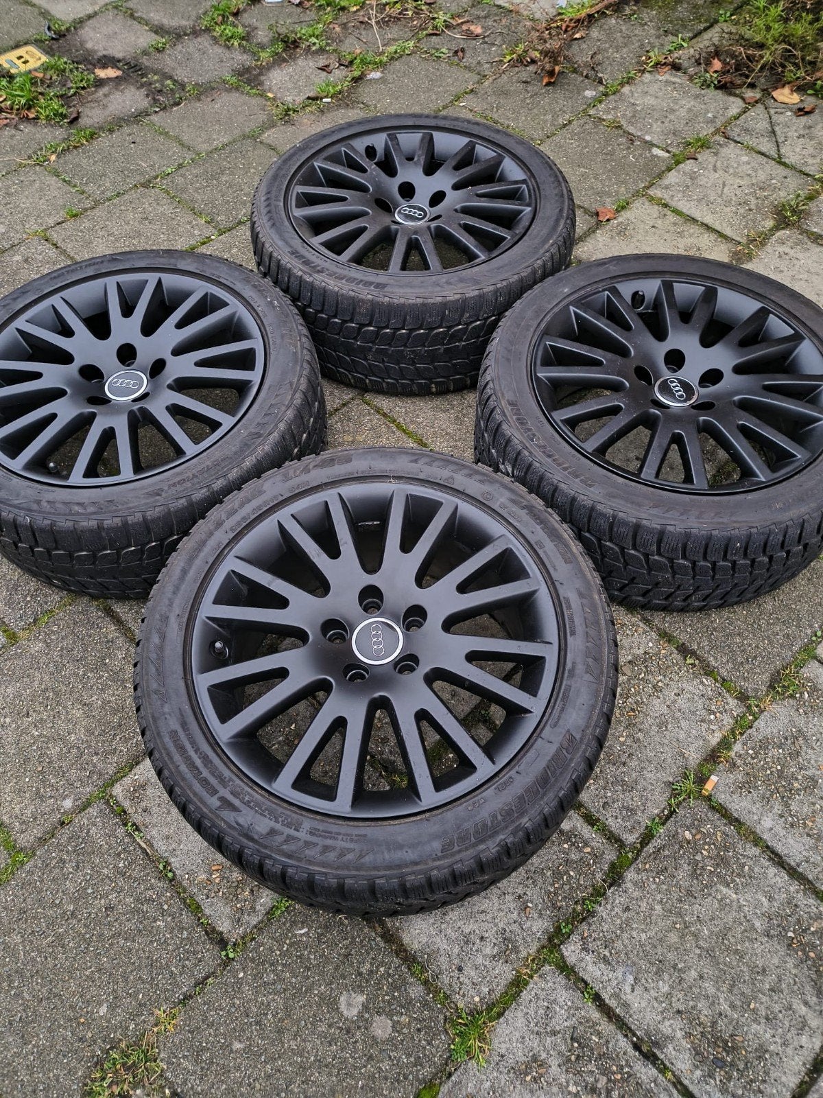 Audi velgen 17 inch winterbanden set 5x112 zwart, Ophalen, Gebruikt, Audi