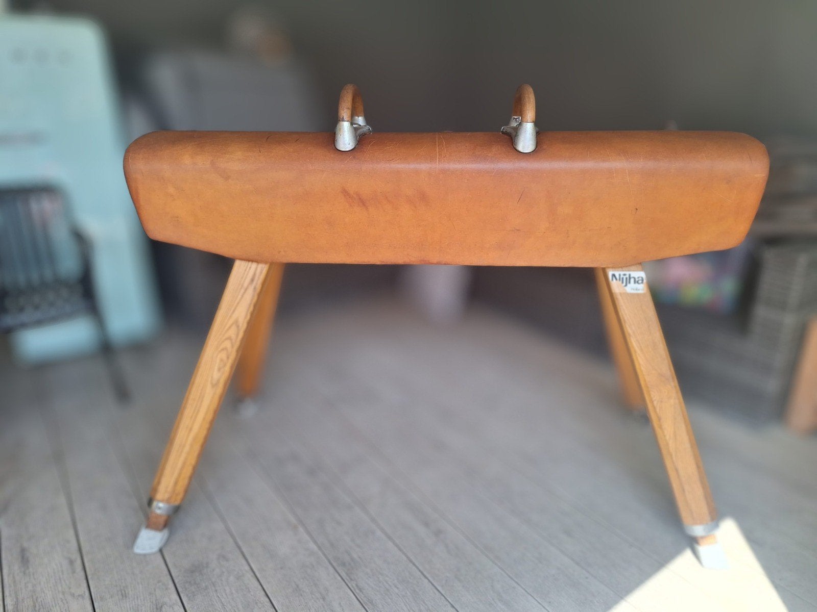 Prachtig vintage voltige turnpaard Nijha Janssen Fritsen, Maat 36 t/m 42, Ophalen, Gebruikt, Materiaal