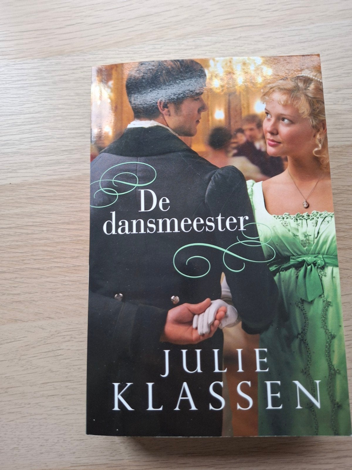 De dansmeester van Julie Klassen, Boeken, Ophalen of Verzenden