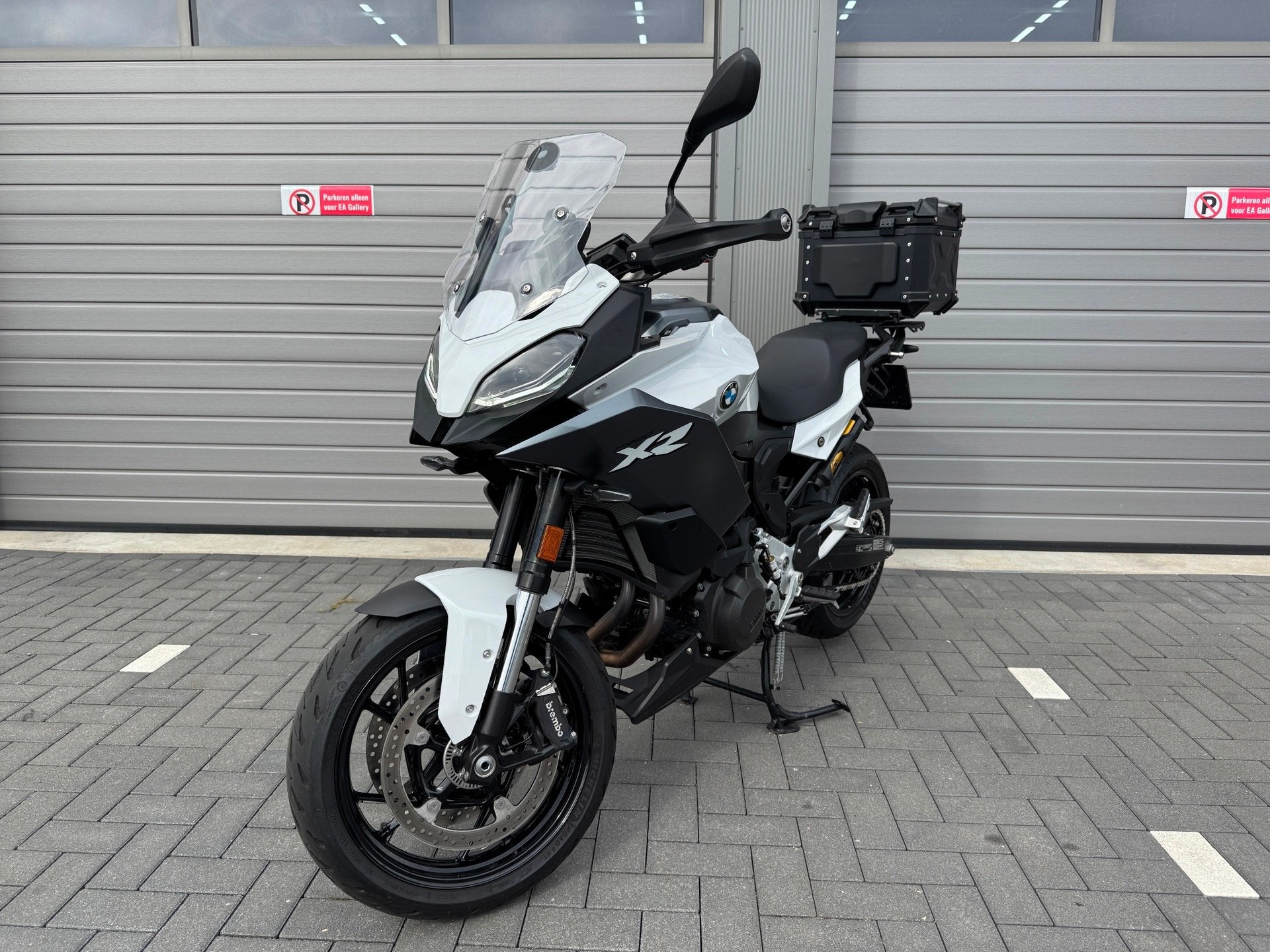 BMW Tour F 900 XR A2 Bomvol Topkoffer, 895 cc, Bedrijf, Handvatverwarming, Toermotor