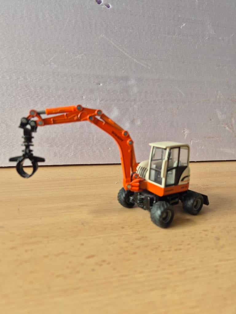 Siku Schaeff HML 32 Mobiele Graafmachine - Speelgoed, Hobby en Vrije tijd, Modelauto's | 1:50, Ophalen of Verzenden, Gebruikt
