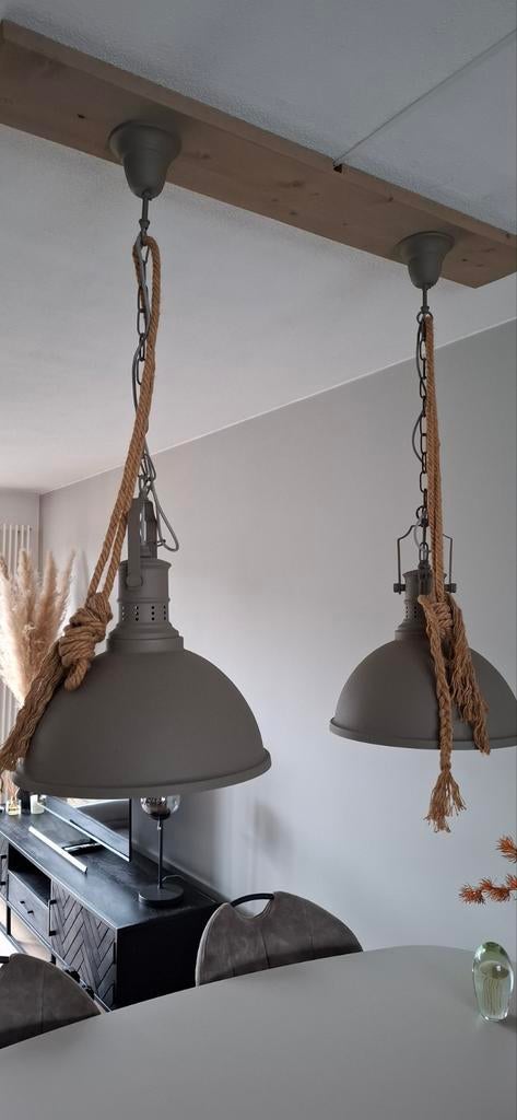 Hanglampen met touw en houten balk, Ophalen, Zo goed als nieuw, Minder dan 50 cm