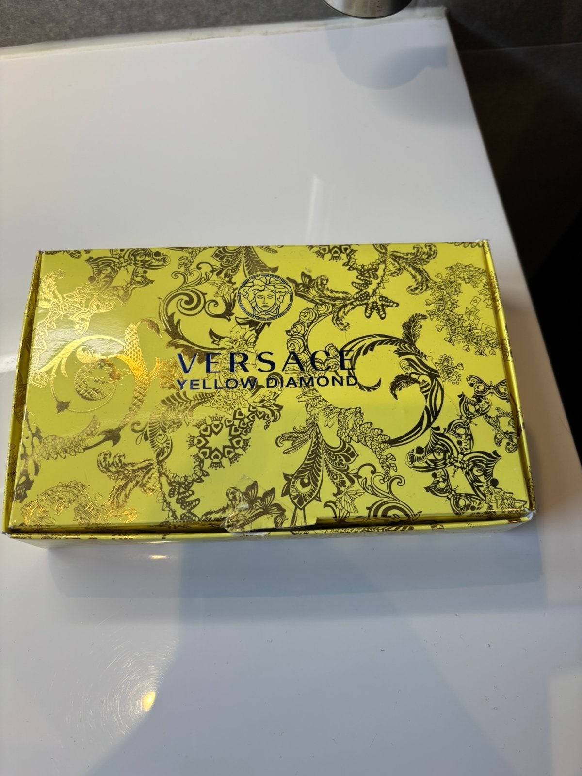 Nieuw set van versace yellow diamond, Ophalen of Verzenden, Nieuw