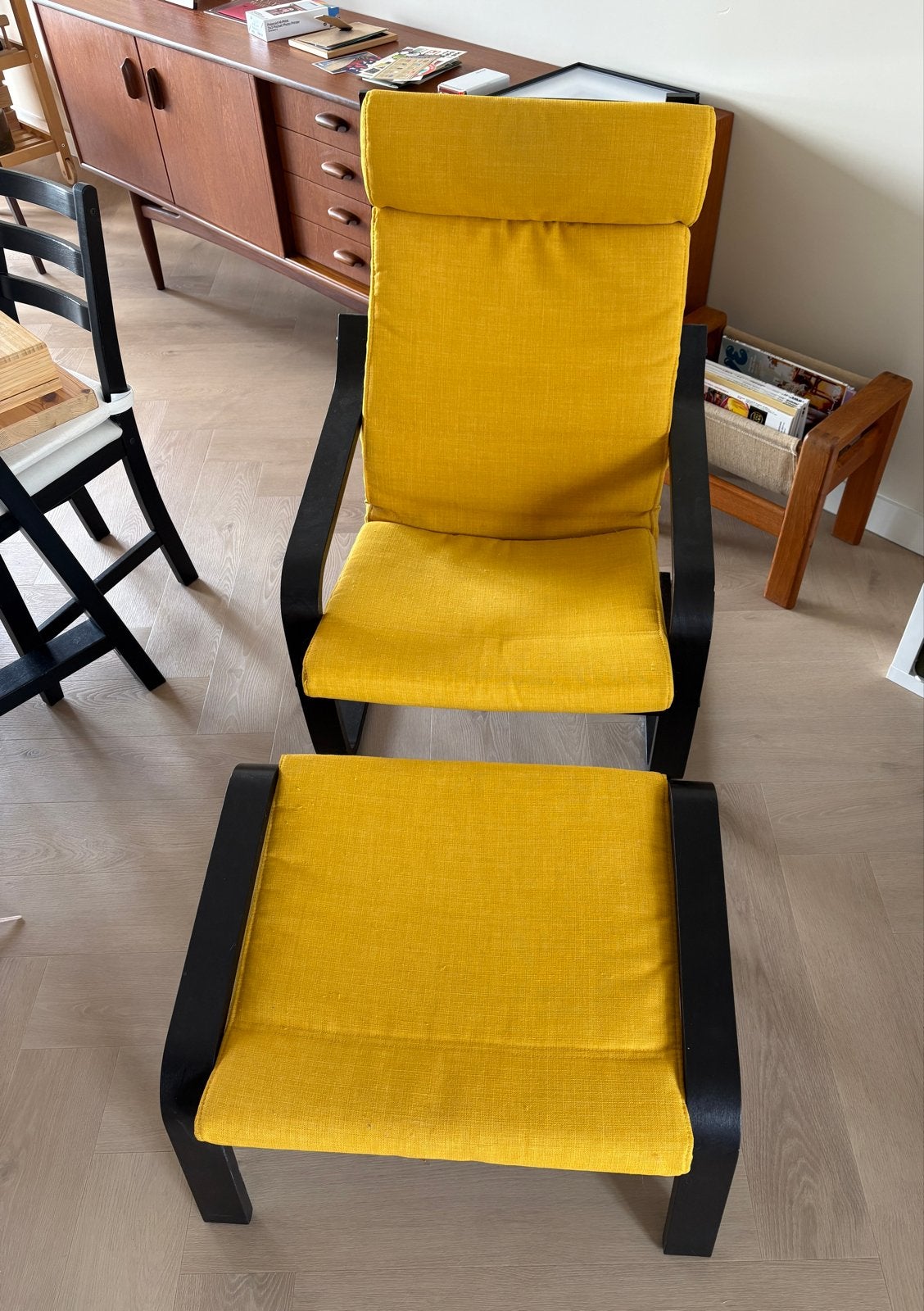 Ikea POÄNG fauteuil en voetenbank, zwartbruin/Skiftebo geel, Gebruikt, Overige kleuren, Ophalen of Verzenden, Eén