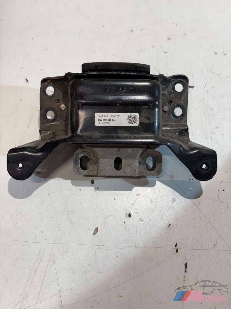 VW GOLF VII MOTORSTEUN 5Q0199555BG, Auto-onderdelen, Gebruikt, -, Volkswagen, -