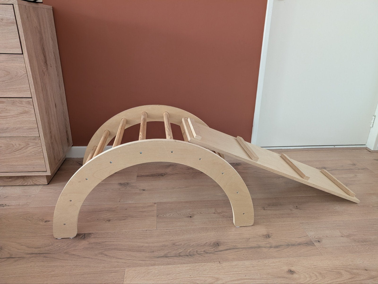 Houten Montessori klimrek/klimboog en glijbaan voor kinderen, Kinderen en Baby's, Speelgoed | Buiten | Speeltoestellen, Ophalen