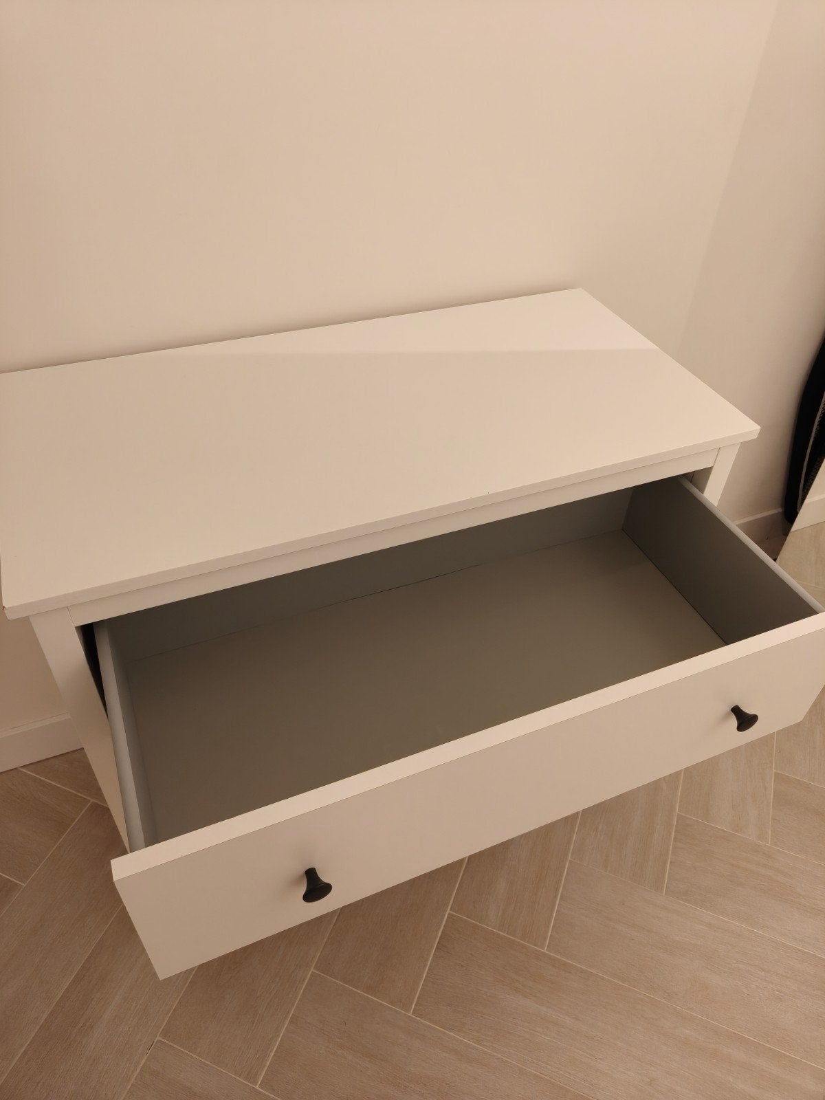 HEMNES Ladekast 3 lades 108x50x96 In Goede Staat, Huis en Inrichting, Kasten | Ladekasten, Gebruikt, 100 tot 150 cm, Ophalen of Verzenden