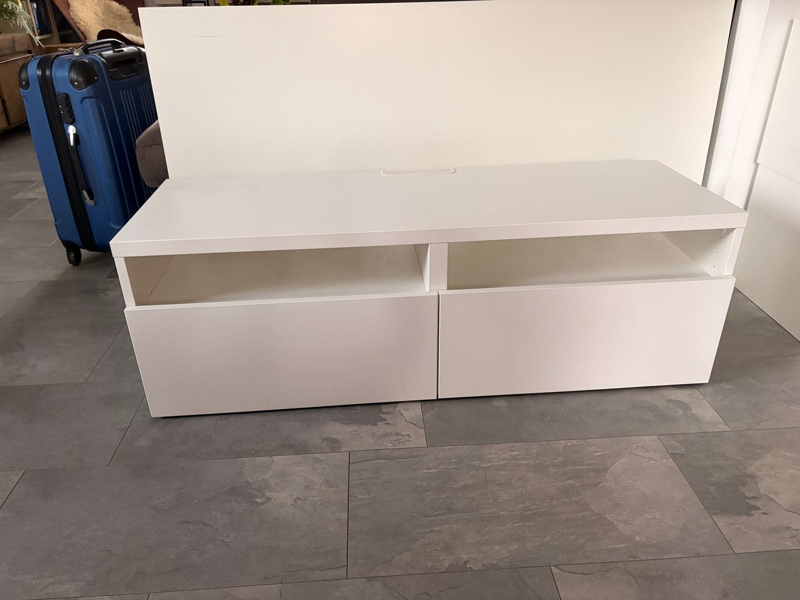 Witte Besta tv meubel met twee lades - 120x41.5x39.5 cm, Huis en Inrichting, Ophalen, 100 tot 150 cm, Zo goed als nieuw, Minder dan 100 cm