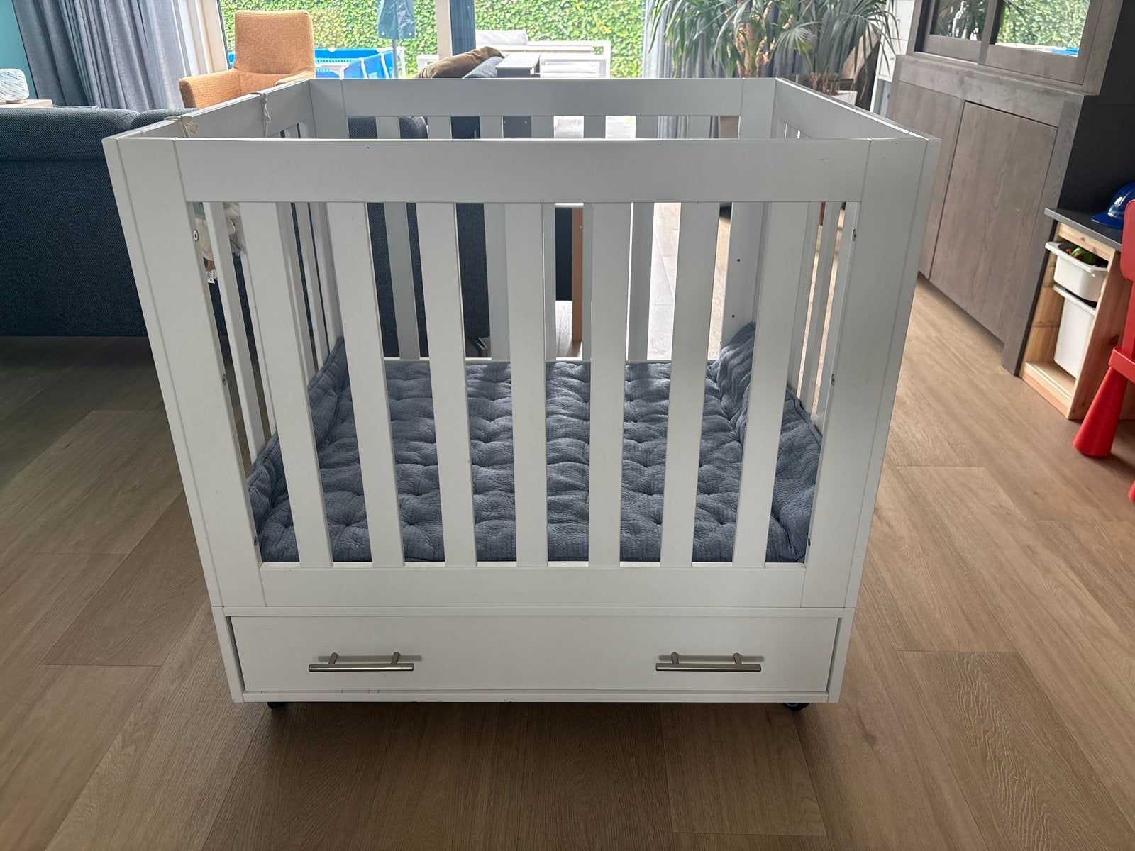 Witte box met lade en boxkleed little dutch, Kinderen en Baby's, Boxen, Ophalen, Gebruikt, Vierkant, In hoogte verstelbaar