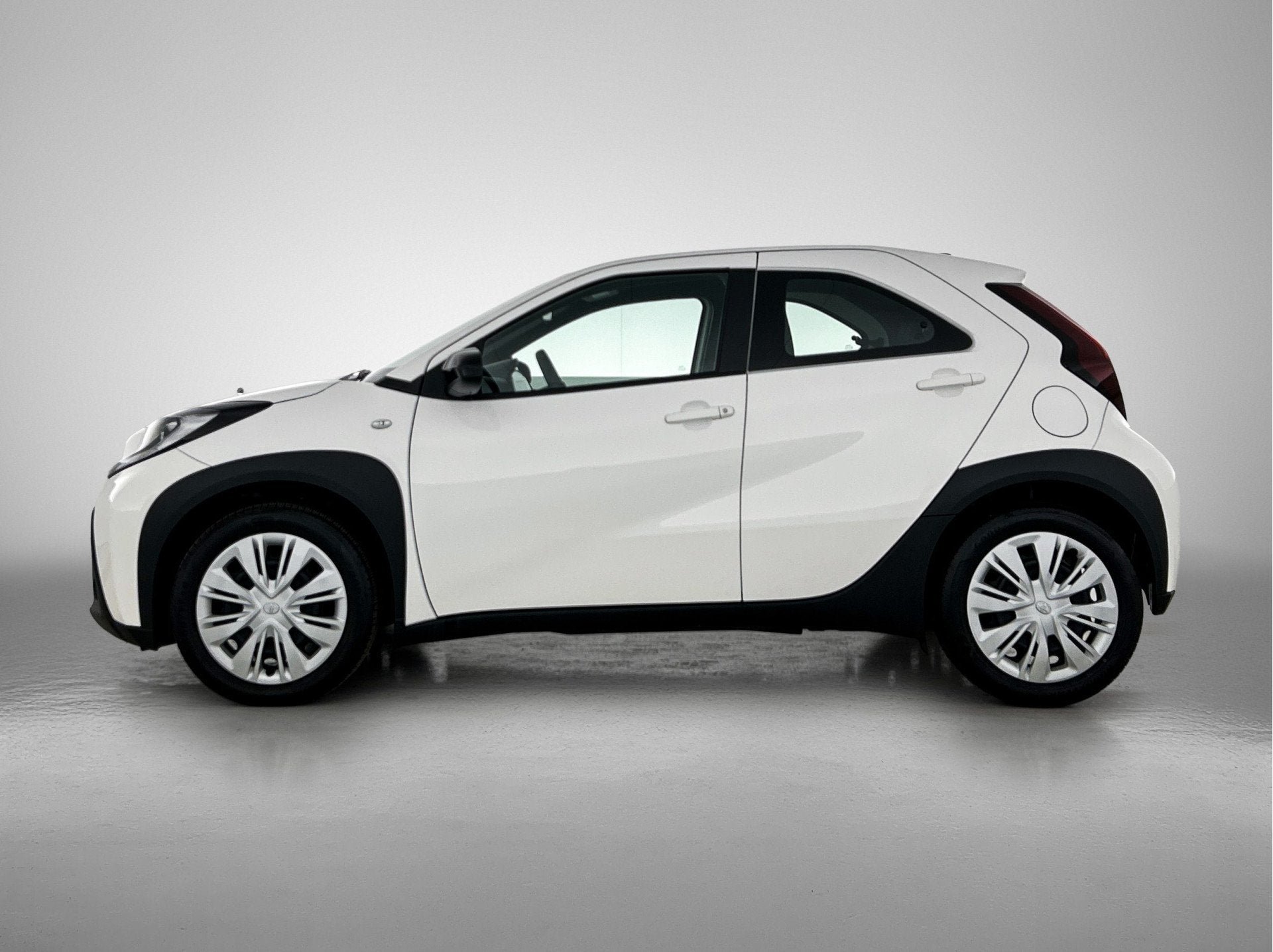 Toyota Aygo X 1.0 VVT-i MT Play | Apple Carplay & Android Au, Auto's, Toyota, 12 maanden, Gebruikt, 920 kg, 4 stoelen