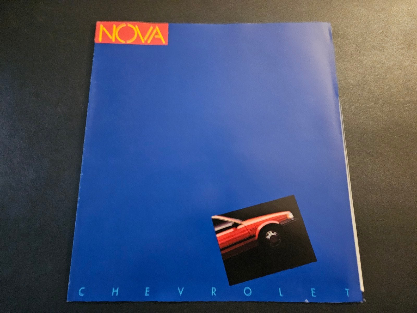 Brochure Chevrolet Nova 1985 USA, Ophalen of Verzenden, Zo goed als nieuw, Chevrolet
