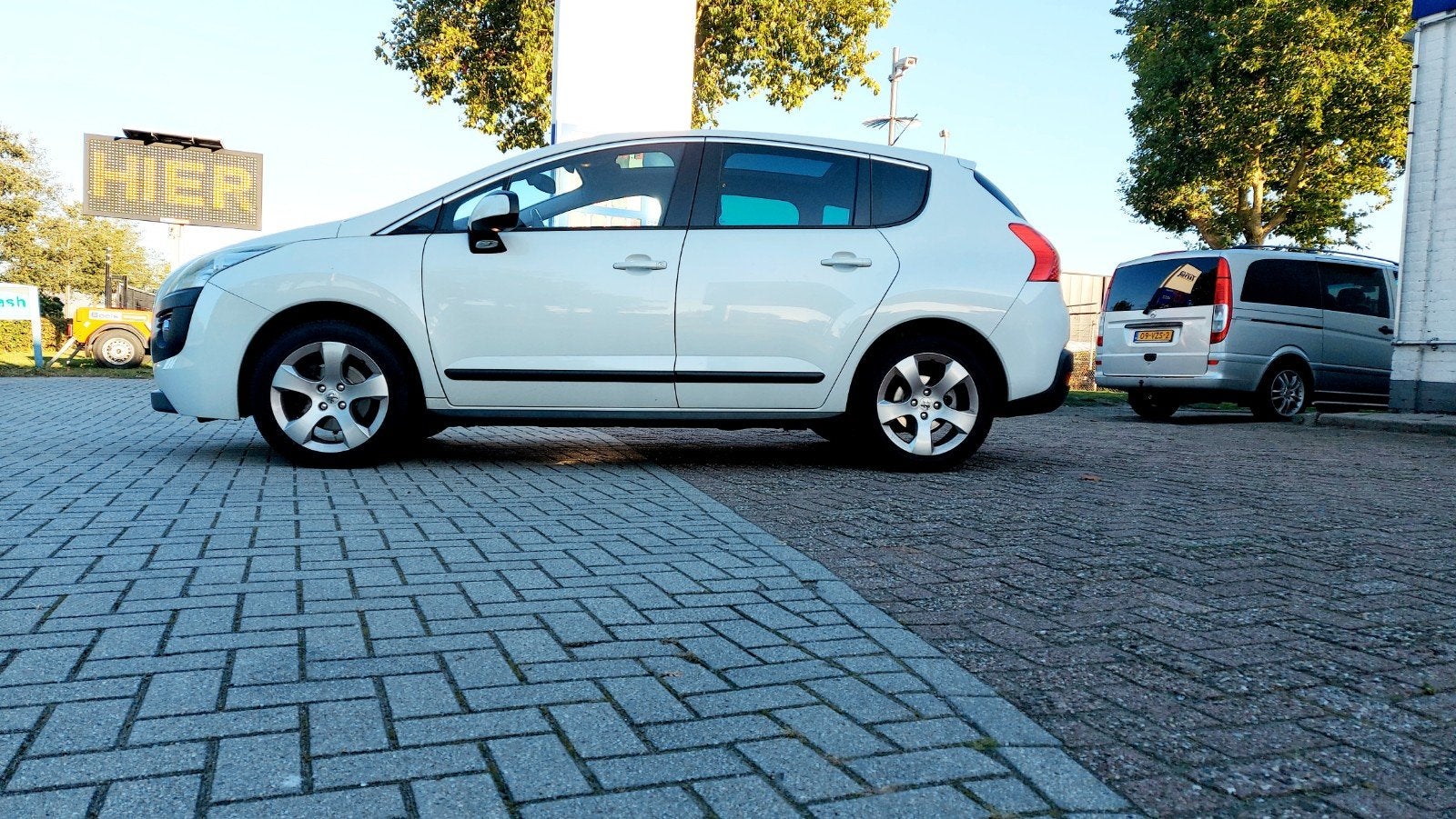 NAP!Peugeot 3008 1.6 THP.Pano,Airco,Distributie vervangen!, Auto's, Voorwielaandrijving, 1434 kg, Wit, Handgeschakeld