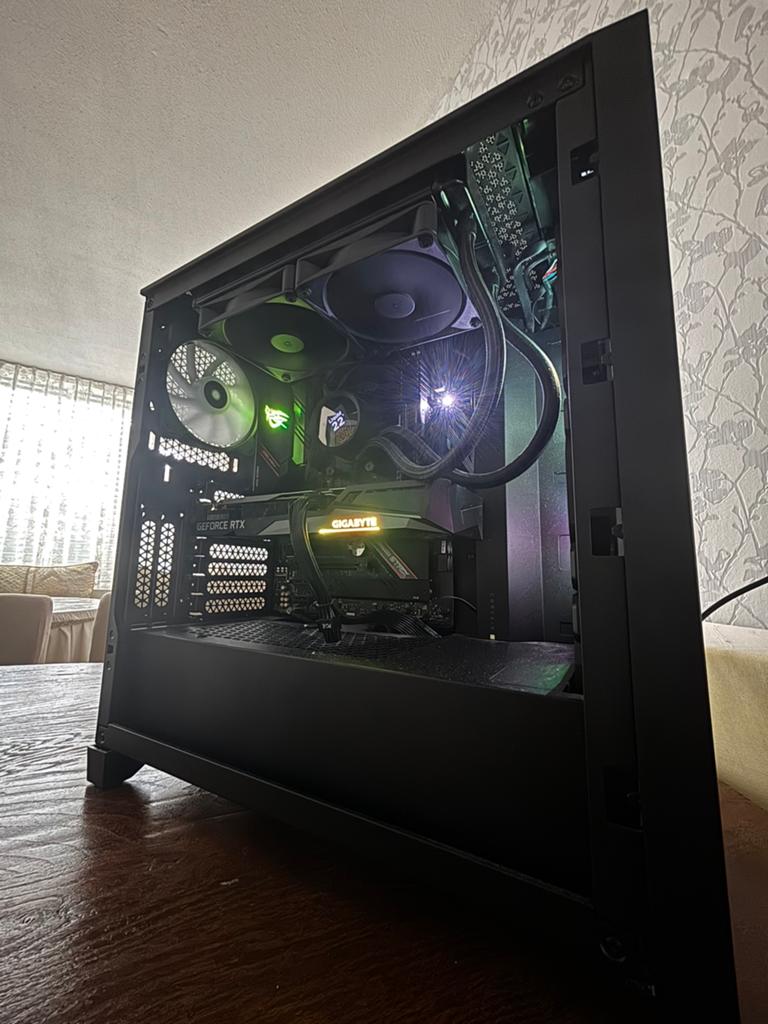 Gaming/Streaming PC, Ophalen, 32 GB, Met monitor, Zelf gebouwde pc