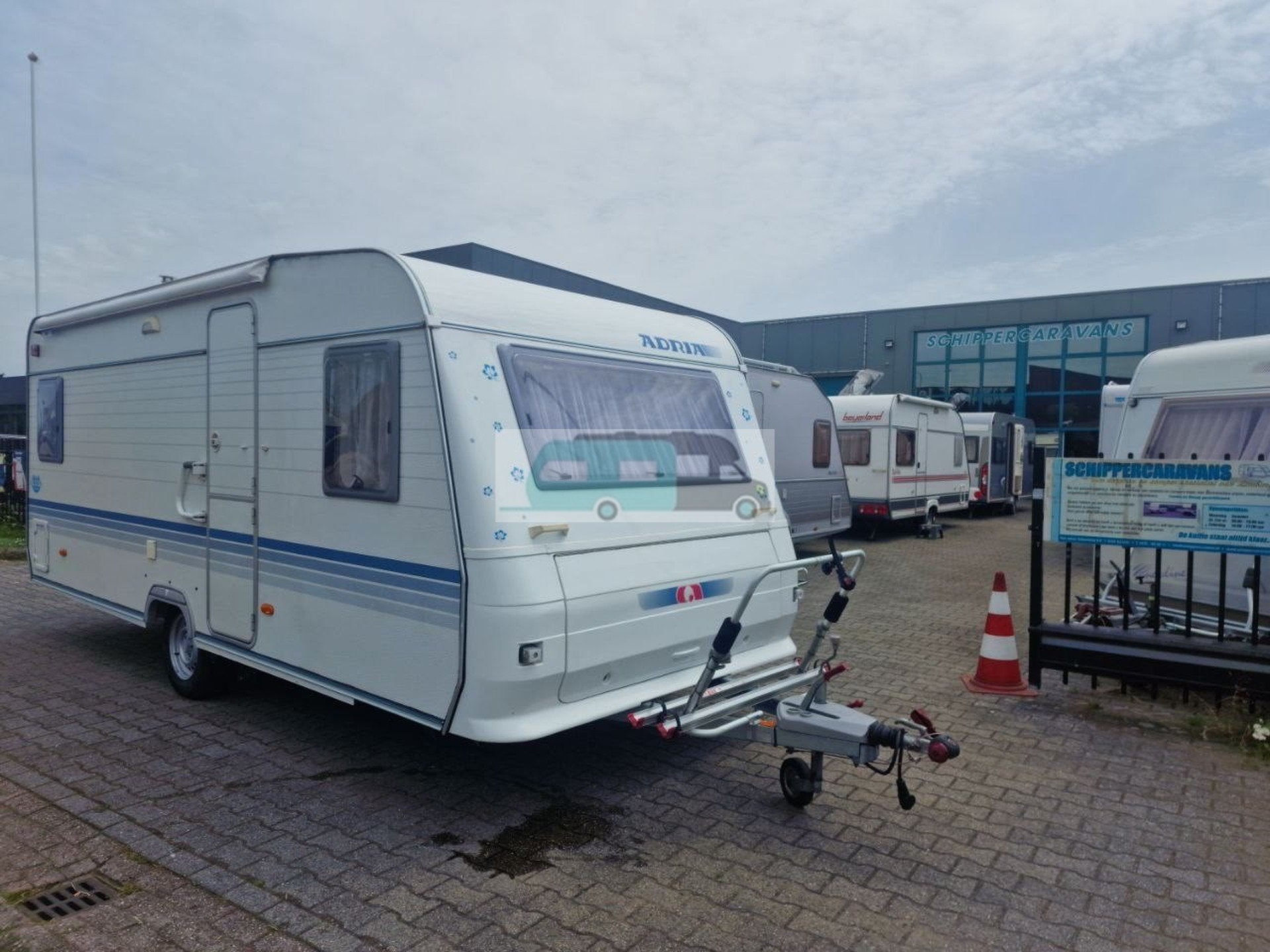 Adria altea 512 UP mover, luifel, fietsendrager (bj 2008), Caravans en Kamperen, Schokbreker, Bedrijf, 750 - 1000 kg, Adria