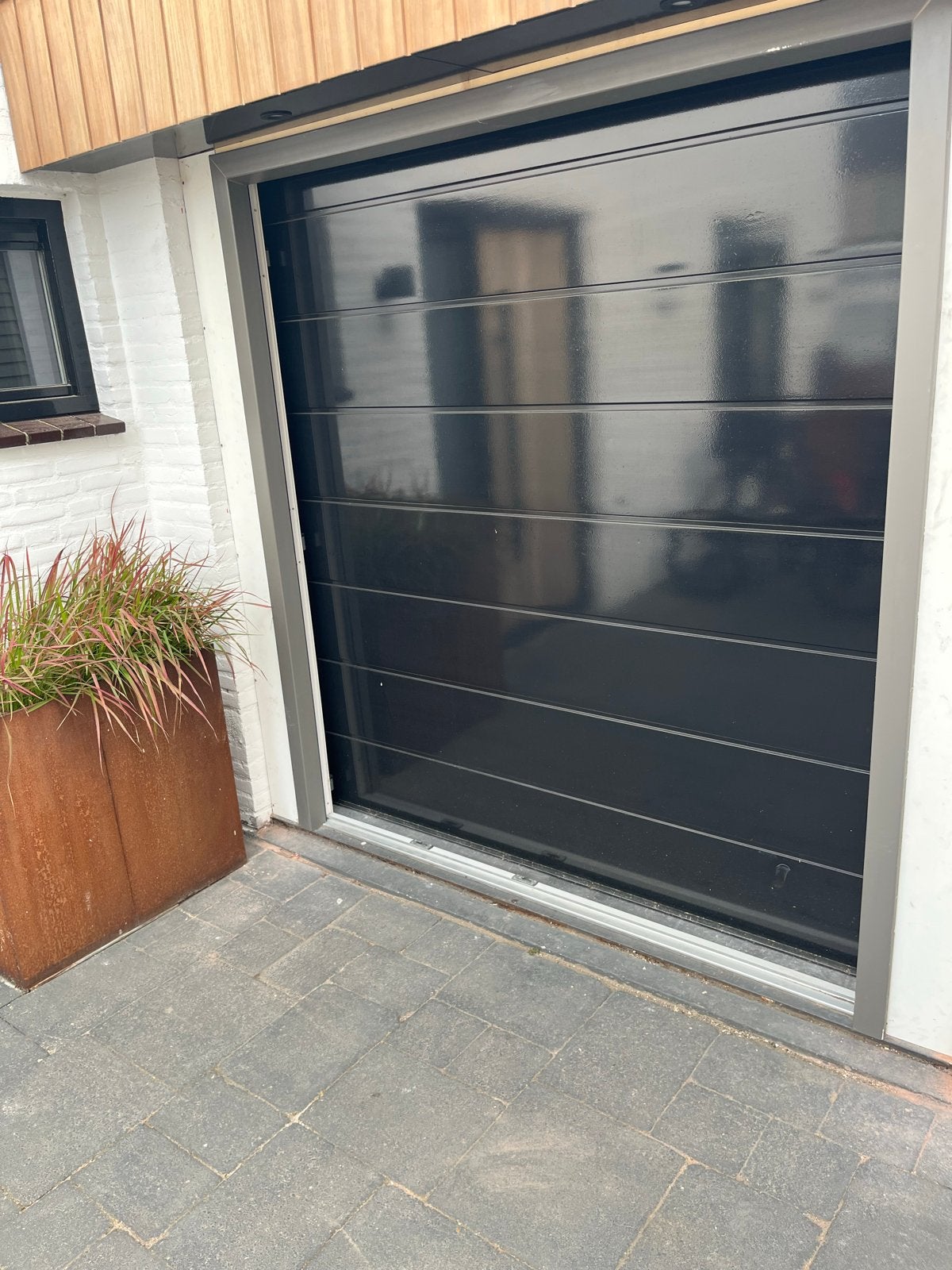 Hörmann sectionaaldeur - Zwart, compleet met motor, Ophalen, Gebruikt, Garagedeur, Metaal