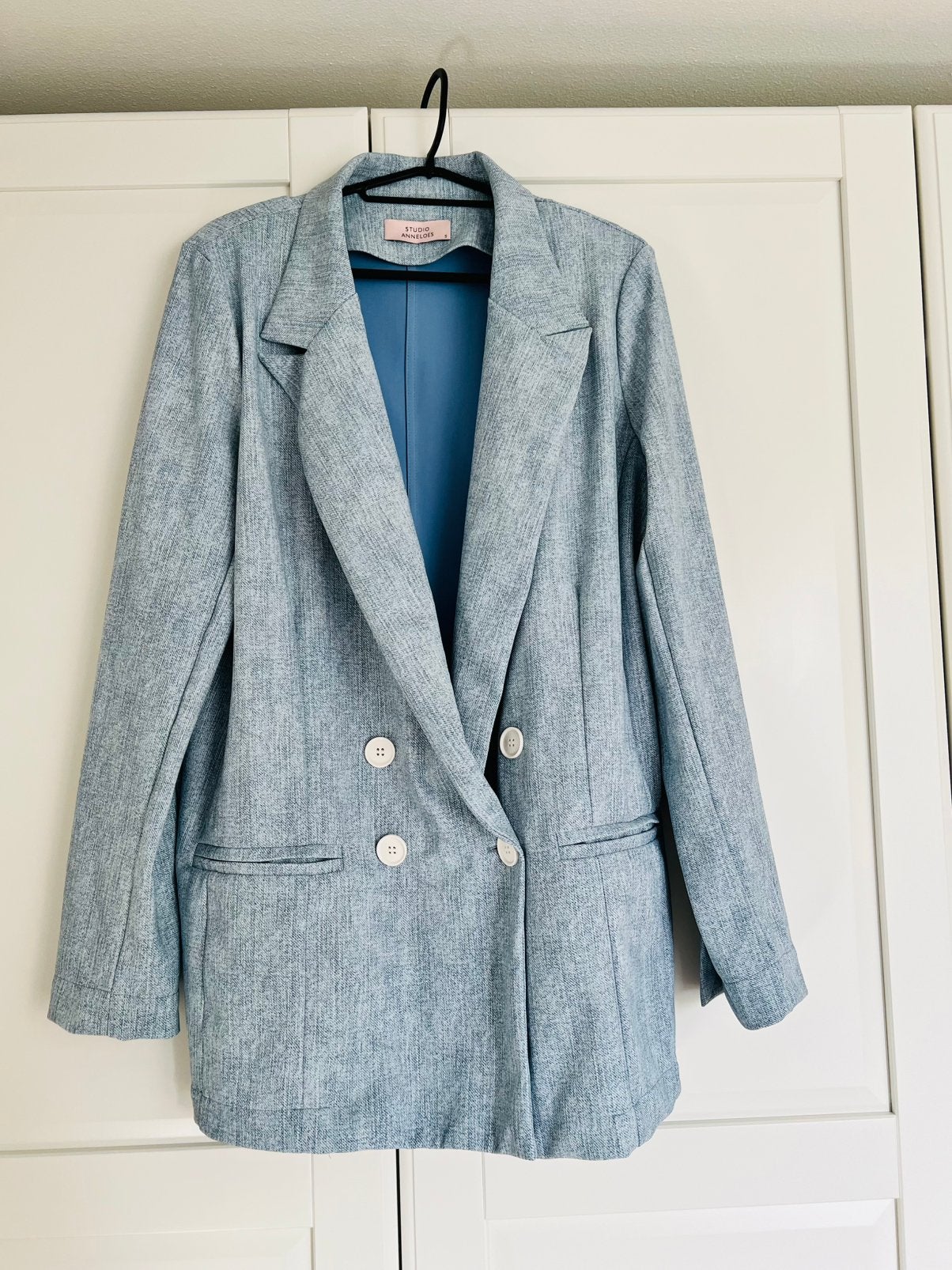 Studio anneloes blossom denim blazer S valt als M travelstof, Maat 38/40 (M), Blauw, Ophalen of Verzenden, Zo goed als nieuw
