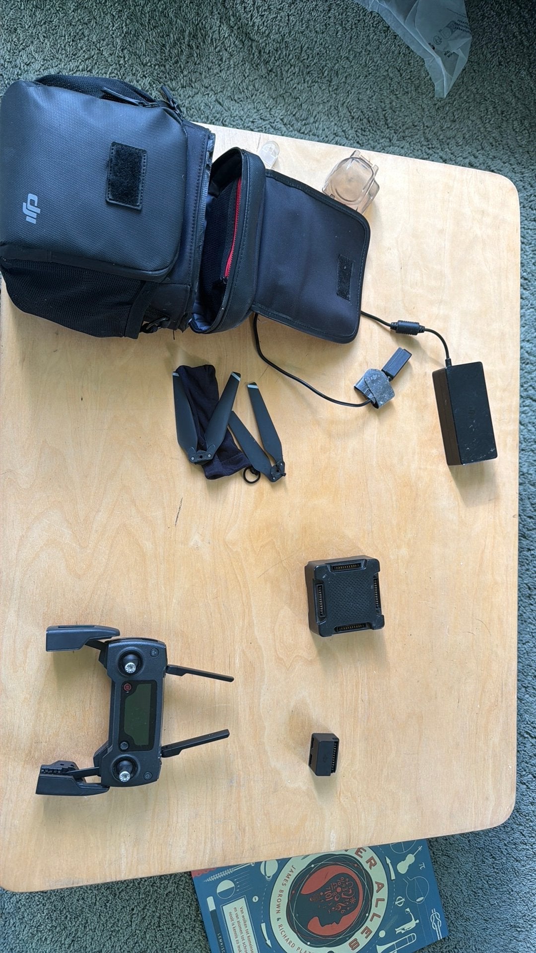 DJI Mavic Pro accessoires - Compleet pakket (excl. drone), Gebruikt, Cameradrone, Extra accu('s), Ophalen of Verzenden