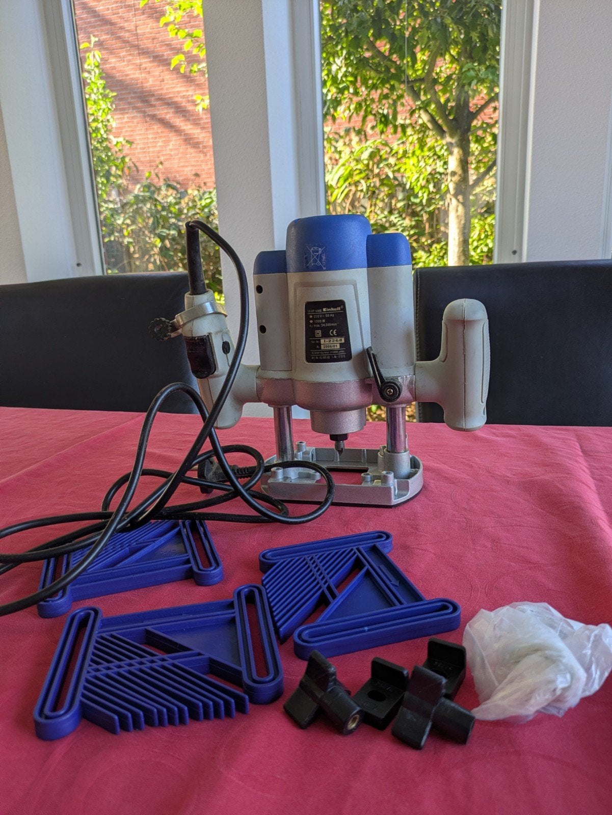 Einhell bovenfrees set, Ophalen, Zo goed als nieuw, Elektrisch, Bovenfrees