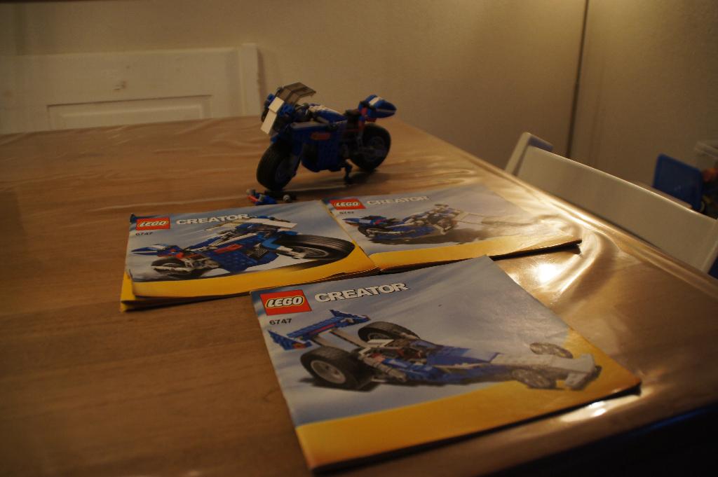 Lego creator 6747, 3 in 1 racemotor, Lego, Compleet, Ophalen of Verzenden, Zo goed als nieuw