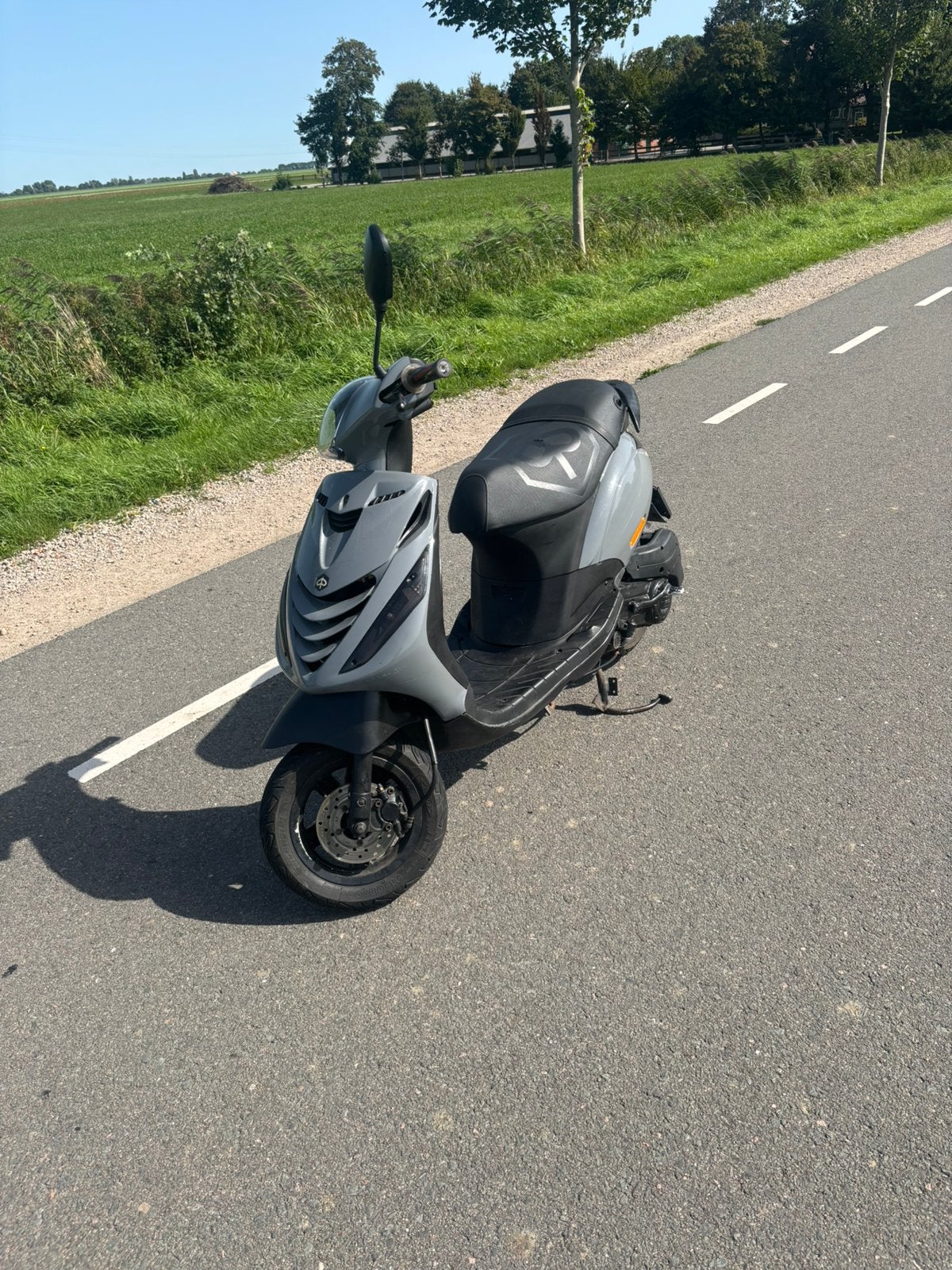 Piaggio zip 80cc brom, Ophalen, Zo goed als nieuw, Benzine, Zip