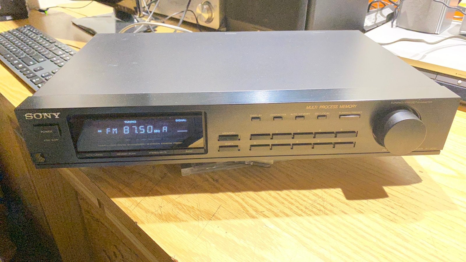 Prima Sony tuner , ziet er netjes uit, Audio, Tv en Foto, Ophalen of Verzenden, Gebruikt